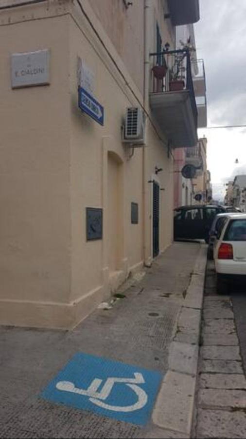 Апартаменти Cuore Di Puglia - Heart Of Apulia - Via Luigi Indelli 48 - Монополі Екстер'єр фото
